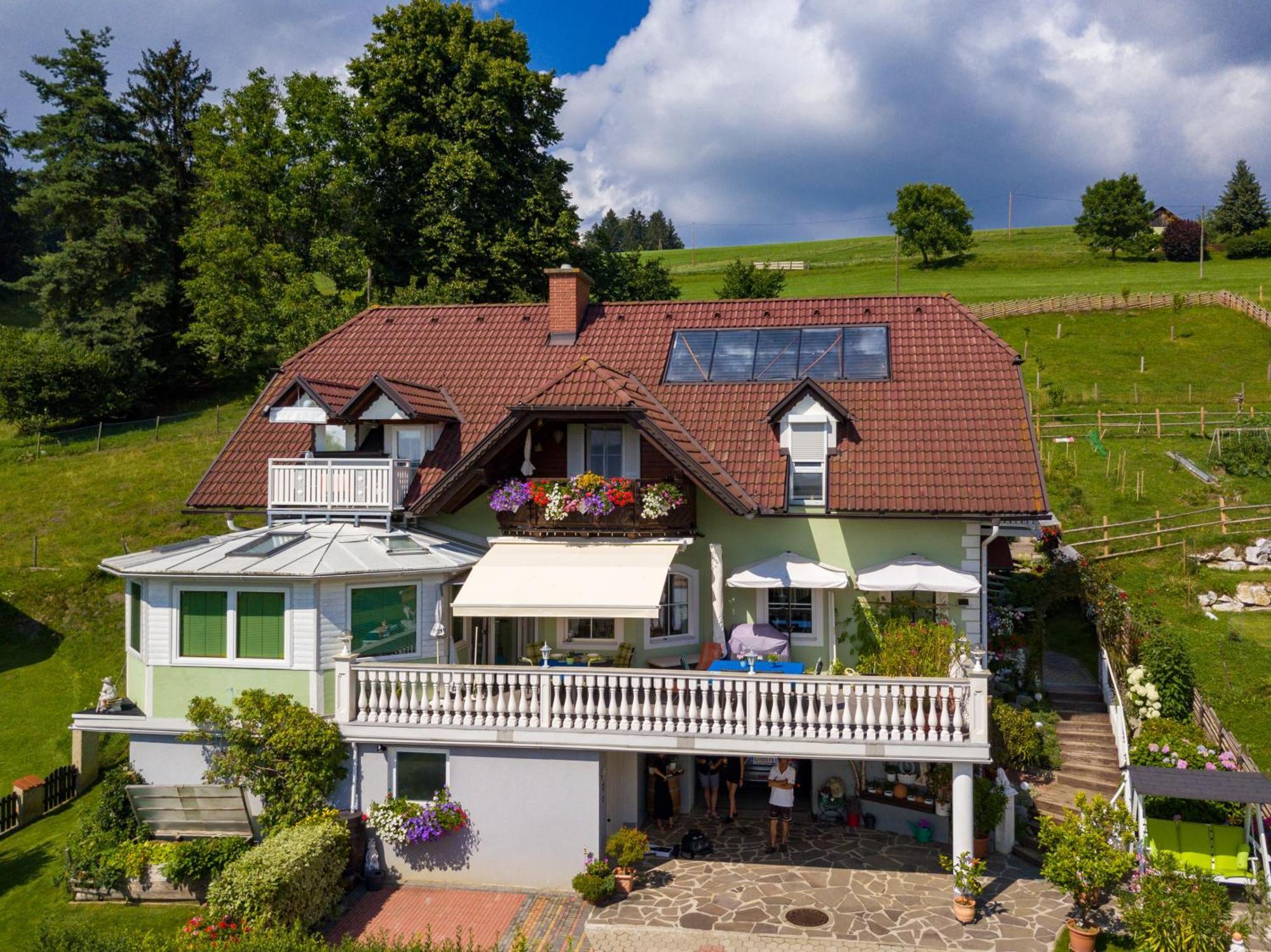 Privatzimmer Haus Gschweitl Semriach Exterior photo