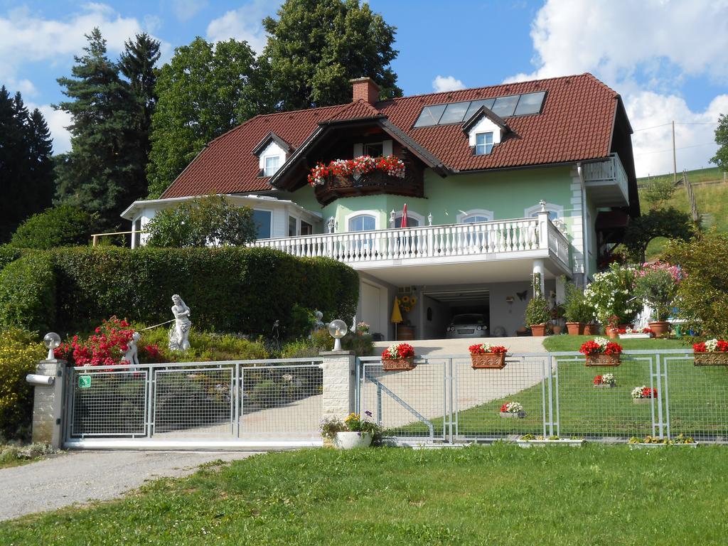 Privatzimmer Haus Gschweitl Semriach Exterior photo